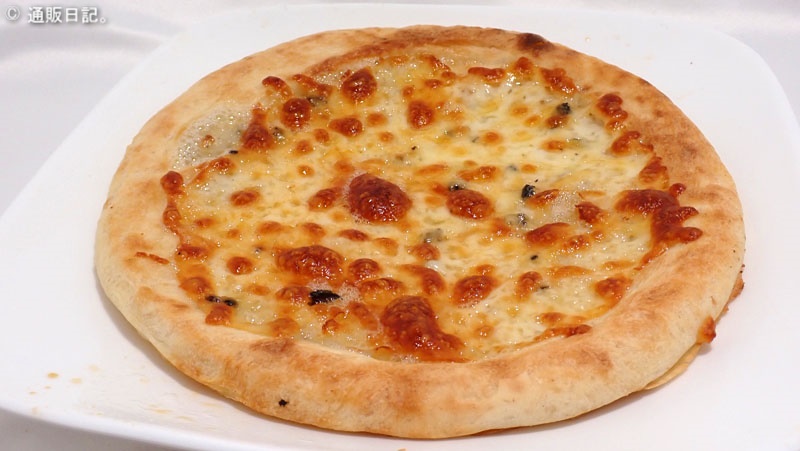 リストランテマッサ監修 黒トリュフと4種のチーズのピッツァ